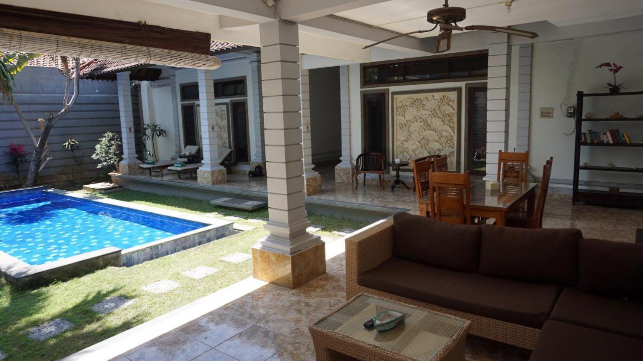 Aparthotel Krisna 3*